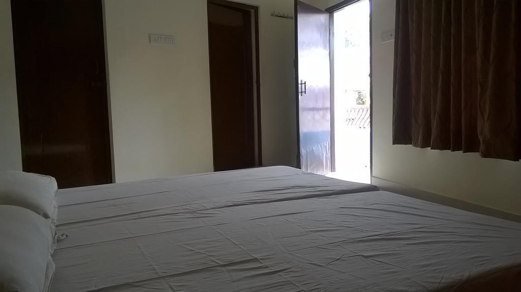 St Xavier Guest House Ченнаи Экстерьер фото